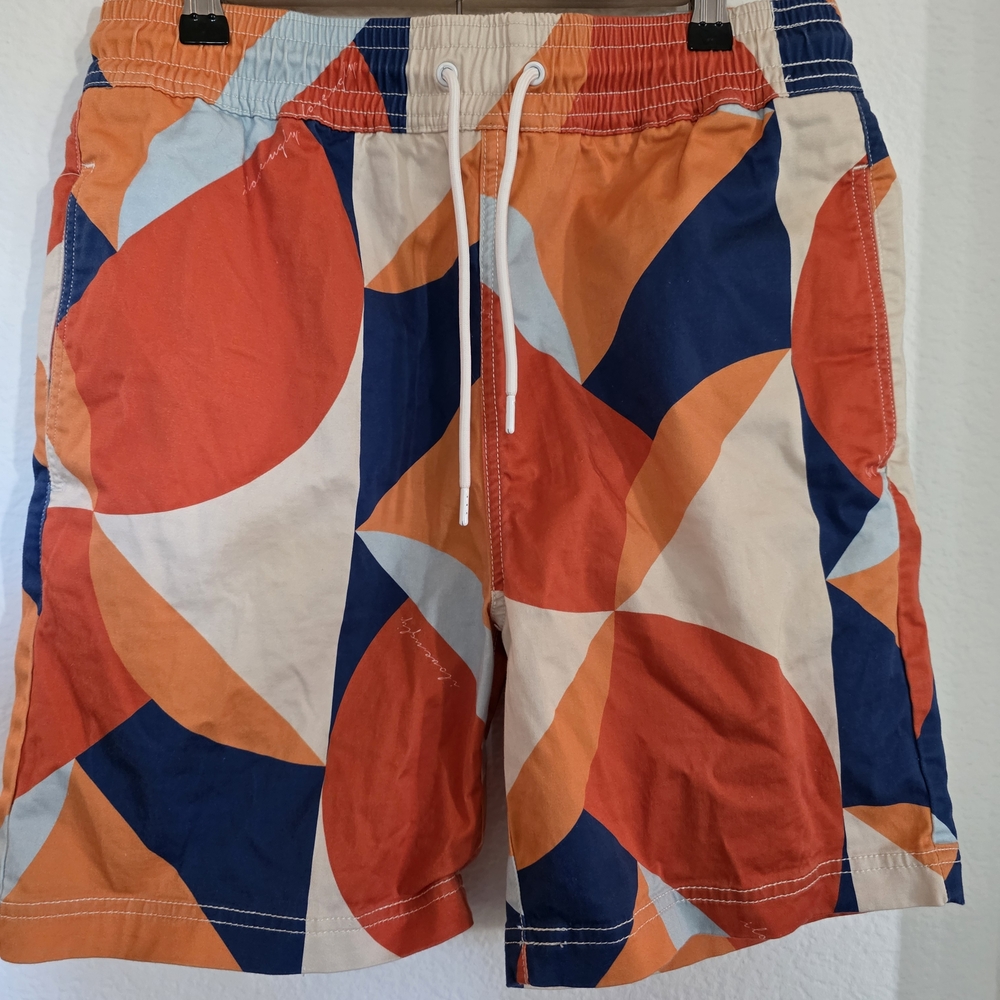 Stylish Men's Cargo Shorts in Orange and Blue